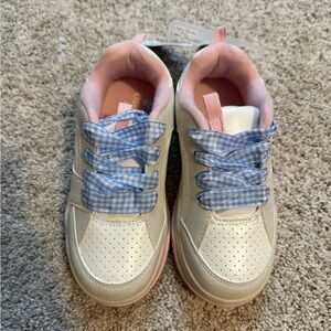 NWT Osh Kosh 12T Sneakers